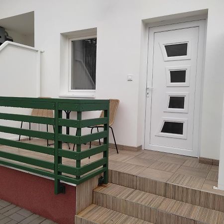 Bamboo Apartman Siofok Exterior photo